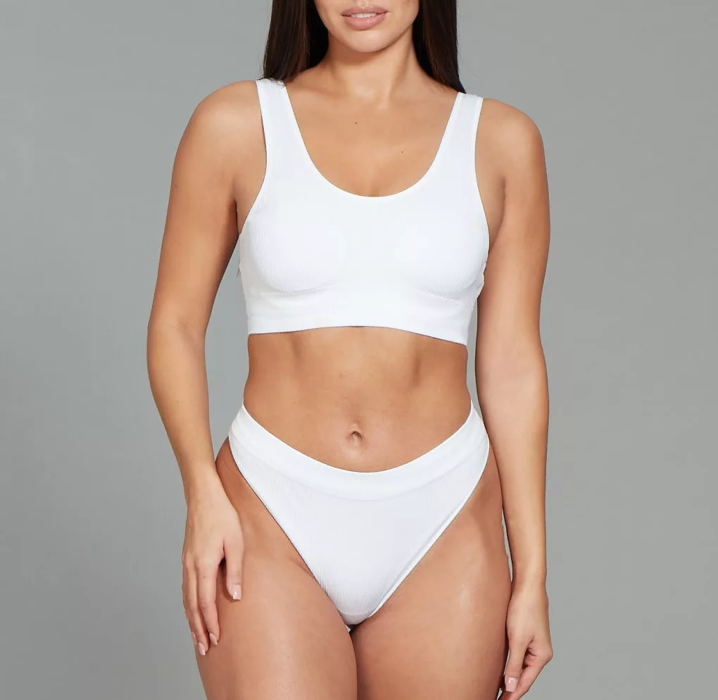 HOW MUCH DOES LIPOSUCTION COST?