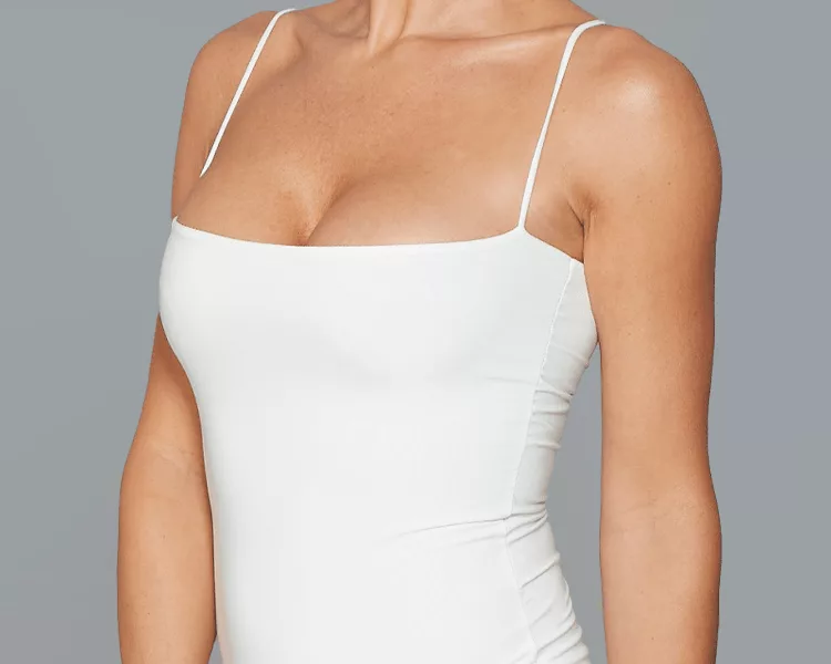 10 REASONS WHY YOU MIGHT HAVE A BOOB JOB